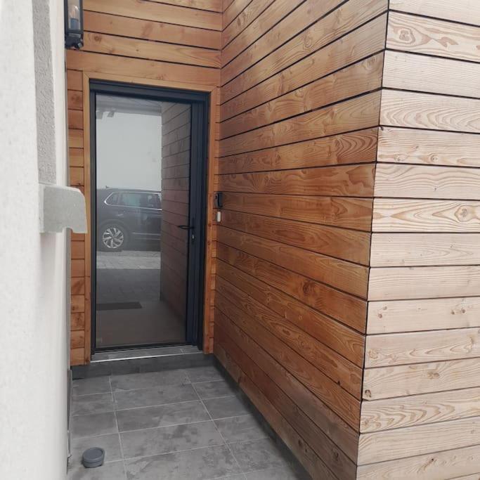 Joli Studio Avec Stationnement Gratuit Dans La Rue Le Mans Exterior photo